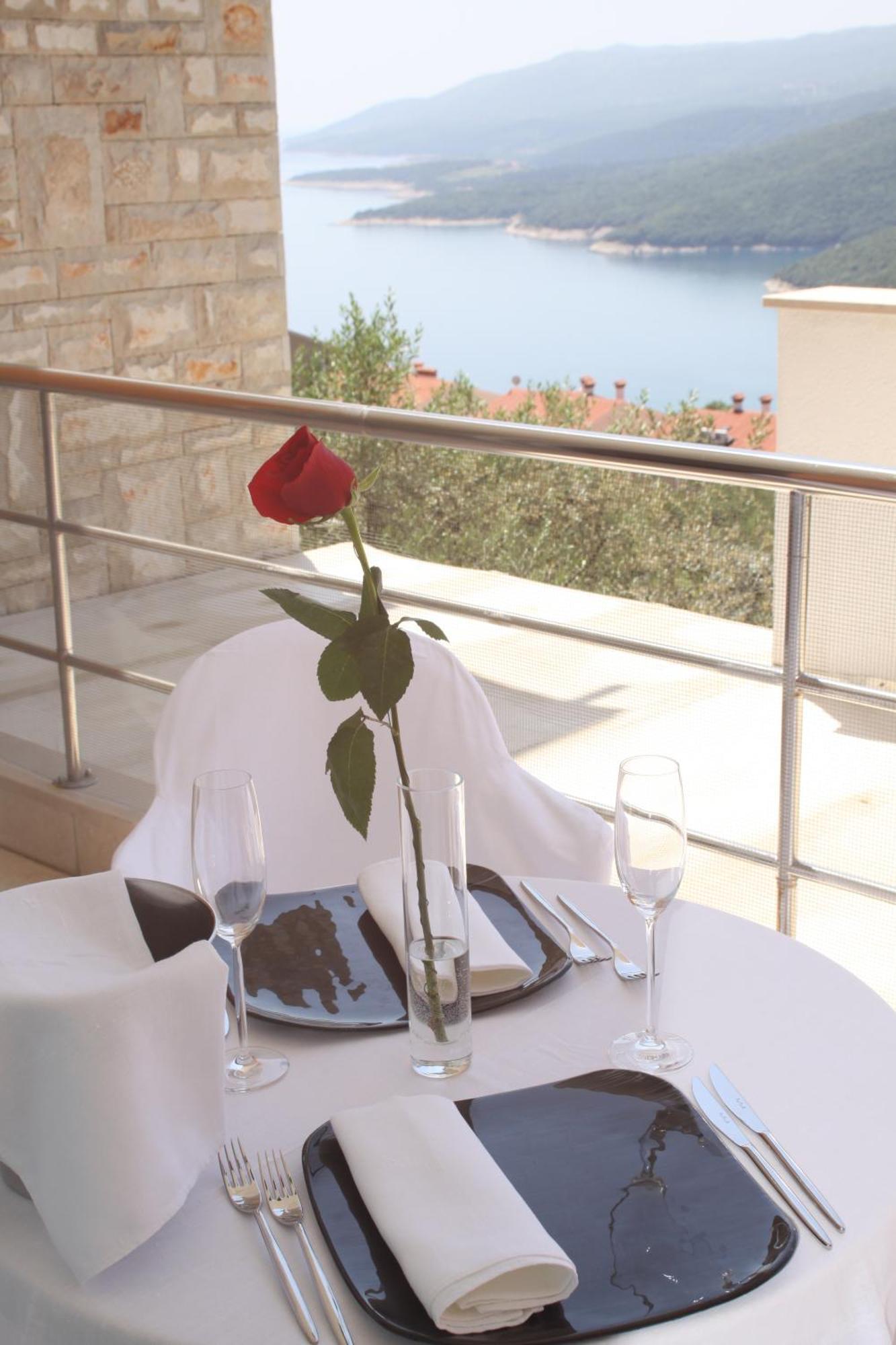 Hotel Villa Annette Рабац Экстерьер фото
